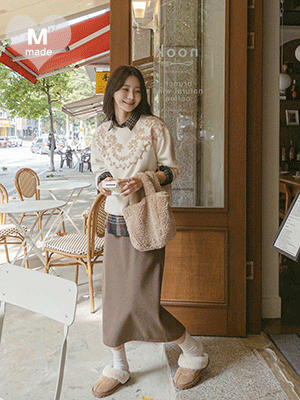 셀피 자수 맨투맨 [기모]