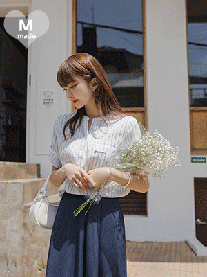 [롤업] 우트 줄지 스트링 블라우스