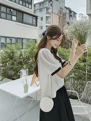 앤느 와플 반팔 블라우스