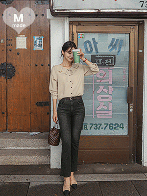 루밍 프릴 리본 블라우스