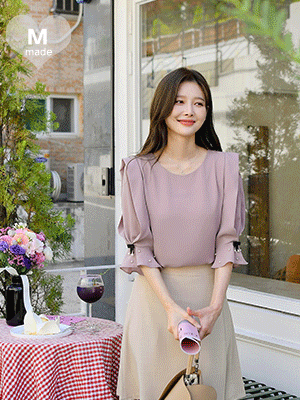 주다 소매핀턱 쉬폰 블라우스