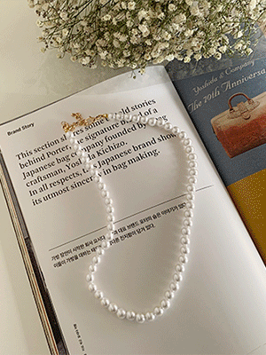 슈베 진주 목걸이