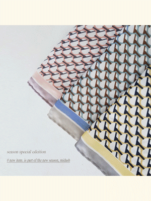 리니 패턴 스카프